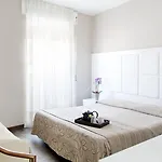 فندق Primavera 3*