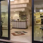 Primavera 3* ستريزا