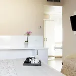 Primavera فندق