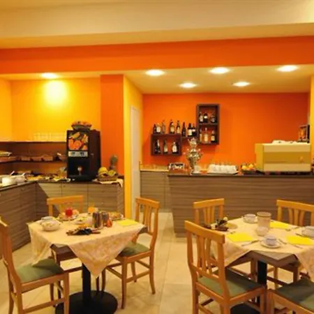 Ξενοδοχείο Primavera Στρέσα