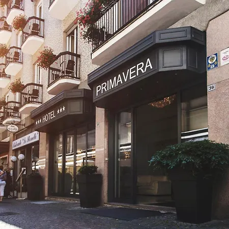 מלון Primavera סטרסה