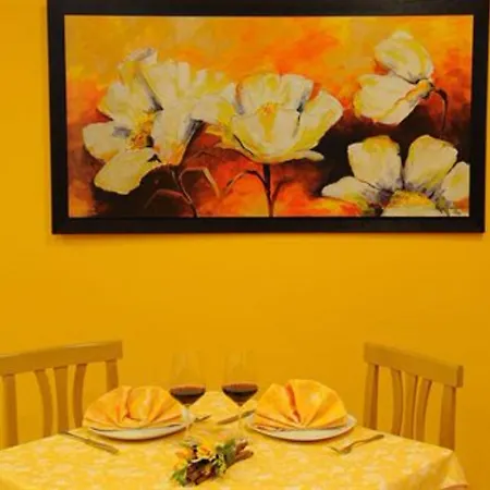 Primavera מלון 3*